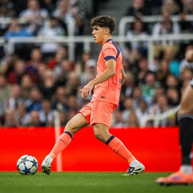 里程碑，库巴西是第三位在欧冠联赛中出场20次的U19球员