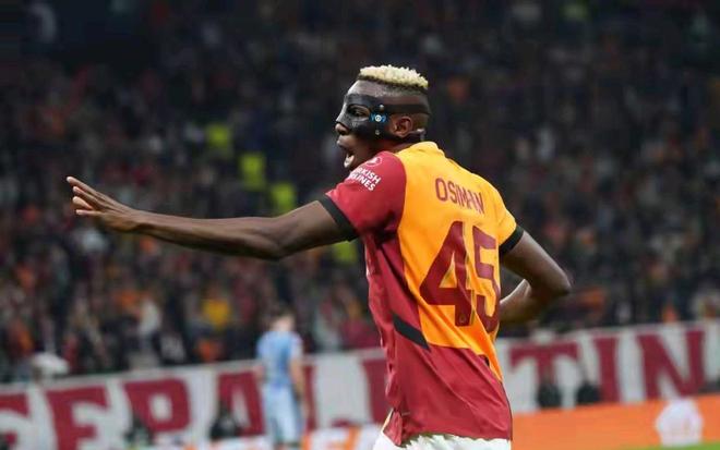 奥斯梅恩戴帽君临阿姆斯特丹，数据之王闪耀欧冠