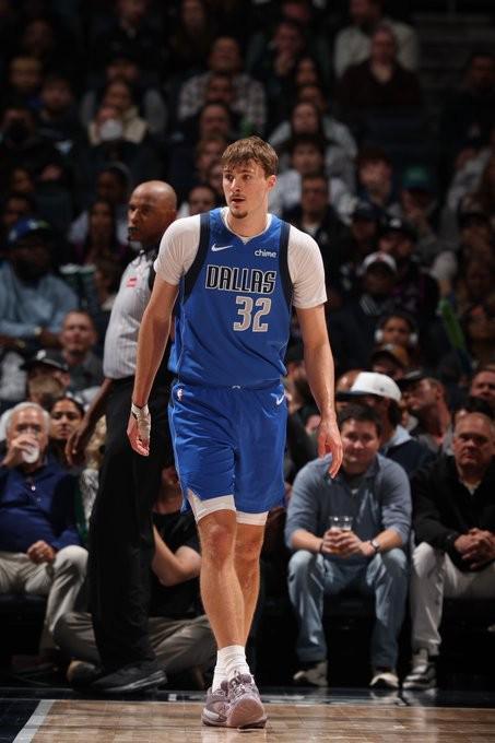 狀元秀休戰，弗拉格今日因病缺陣，生涯首次缺席比賽