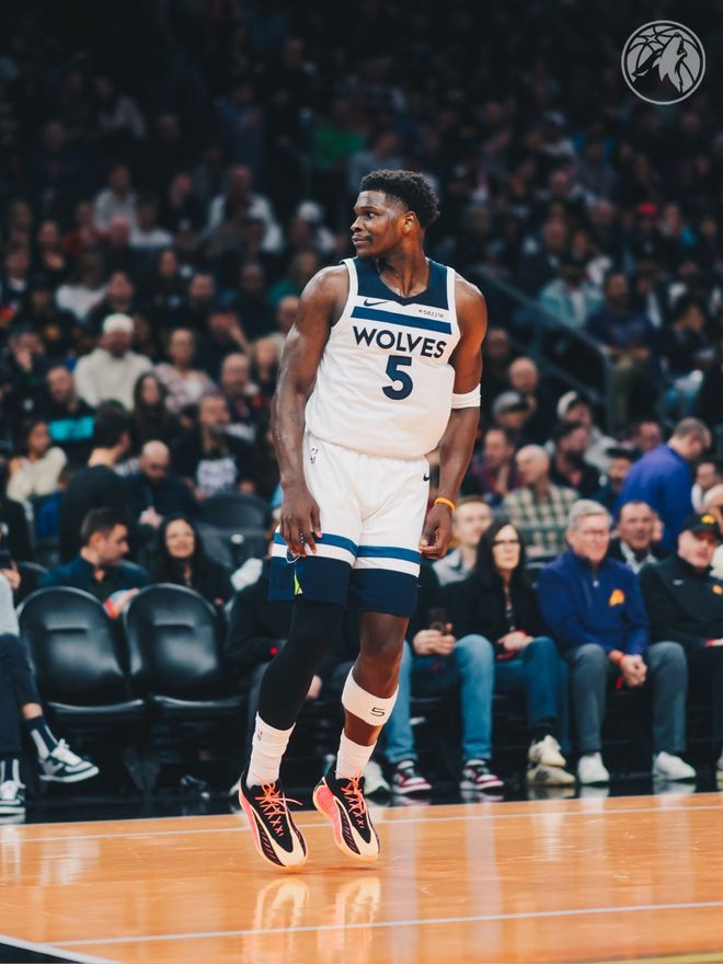 NBA杯太陽替補關鍵球逆轉森林狼，華子41分錯失重要罰球