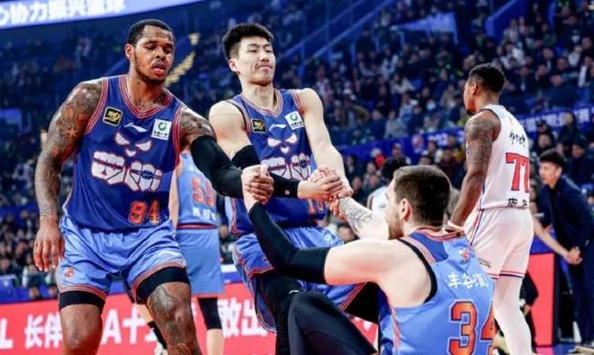 曝四川隊欠薪嚴重，球員超市已開張，廣東隊撿漏前國青隊長