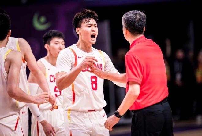 中國男籃13名球員赴韓，朱芳雨看衰楊瀚森，遼寧男籃目標季後賽