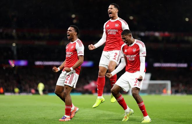 欧冠悲喜夜：拜仁1-3阿森纳 马竞2-1绝杀国米 皇马4-3 利物浦1-4