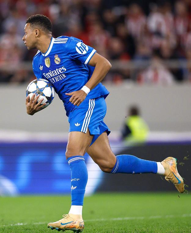 姆巴佩大四喜创生涯纪录，独享欧冠第一人，皇马4-3奥林匹亚科斯