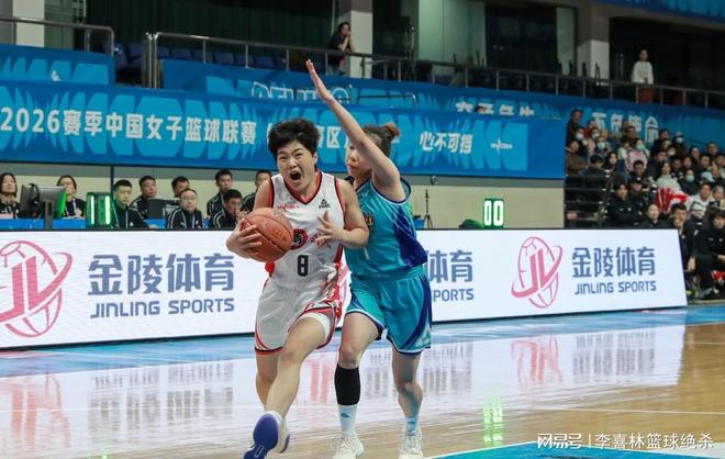 轟29+5+8！中國女籃26歲助攻王大閃耀：宮魯鳴明年重用她？