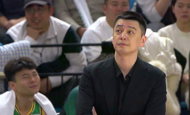 丟人！連廣州都能輸，CBA四冠王提前出局，國手5投0中，楊鳴無語