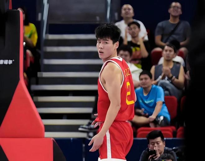 人才井噴，國青5大新星登陸CBA，以06後為主