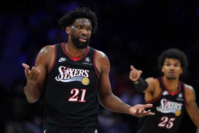 探花準絕殺76人拒勇士24分逆轉 馬克西35分追夢傷退大帝三分6中0