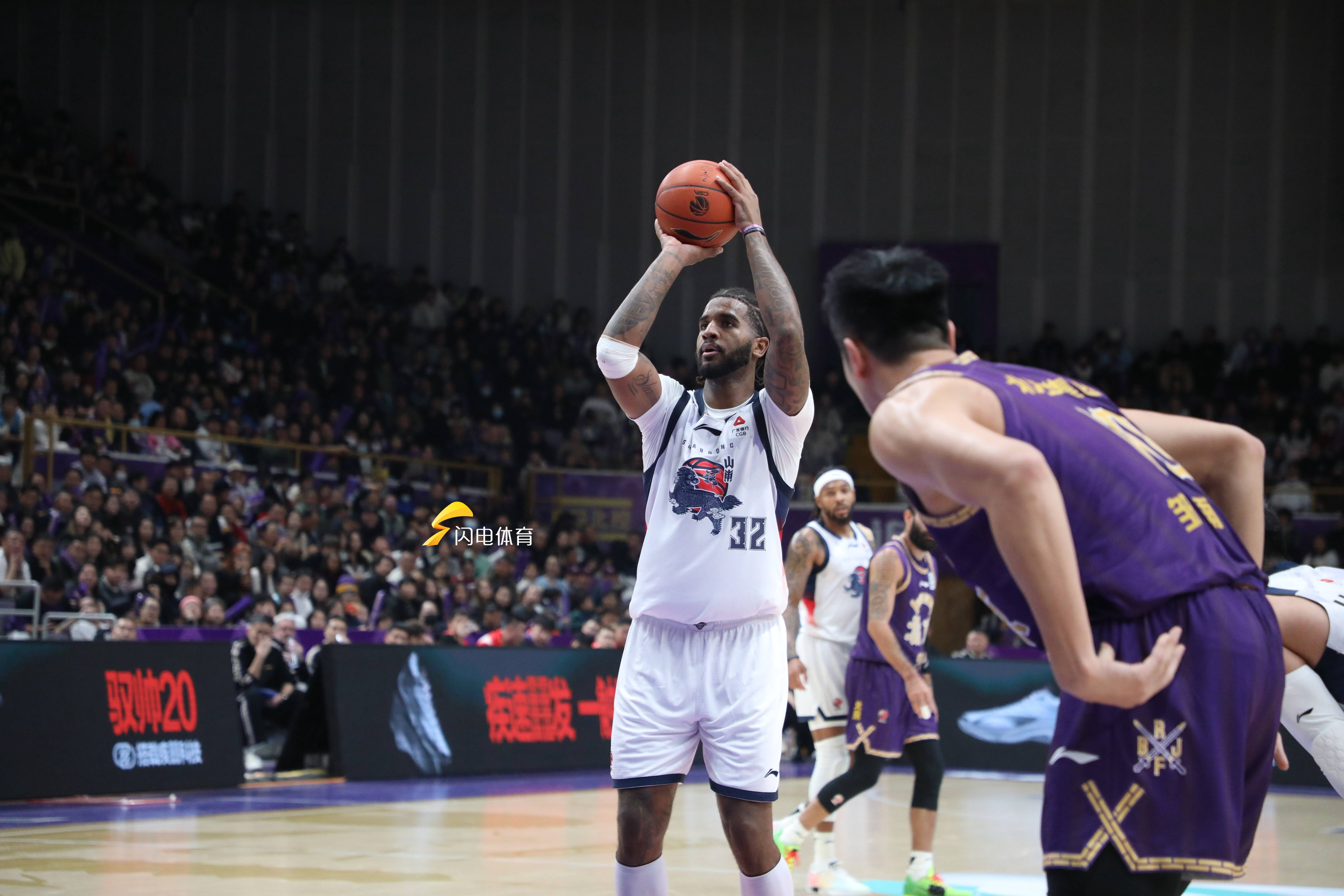 鏖戰至最後一秒！山東高速男籃惜敗北控，遭遇“開門黑”