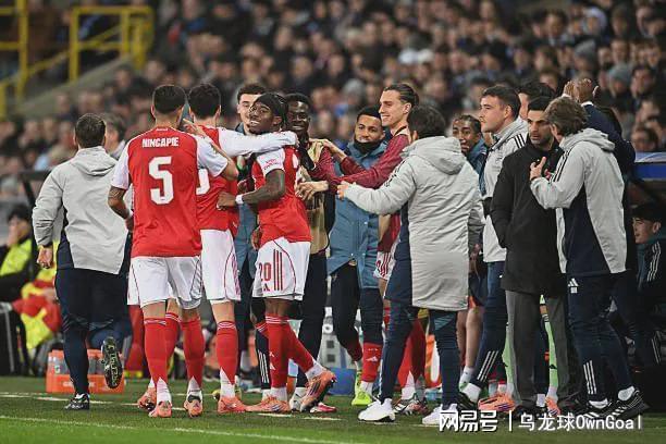 英超+欧冠第1！太强了！双冠王诞生，豪取10连胜高居榜首