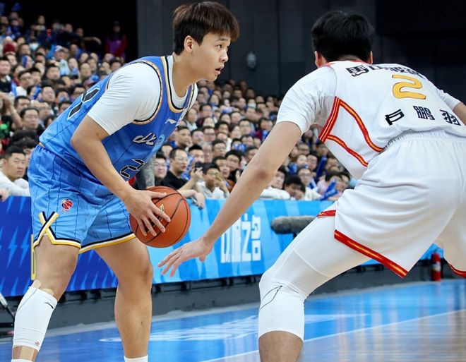 北京104-88深圳1喜3憂！斯佩爾曼出弊端，2外該走，周琦無替補！