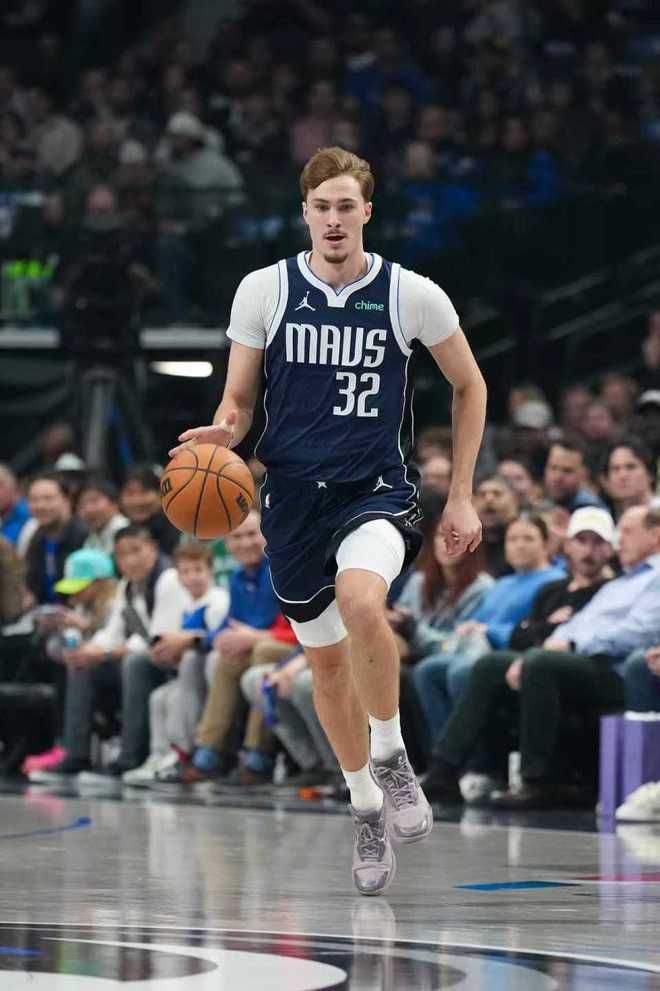 濃眉制勝暴扣獨行俠加時險勝活塞 弗拉格23+10坎寧安29+10+9